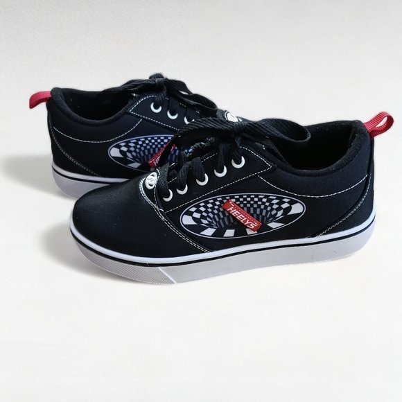 Youth Heely's Pro 20 Low Top Black and White Skater Running Shoes  Size 5 - Picture 2 of 16